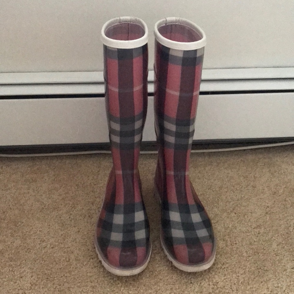 Authentic Burberry Check Rainboots